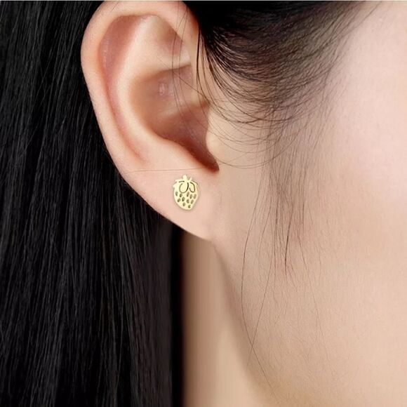 Strawberry Gold Stud Earrings - Picture 7 of 8